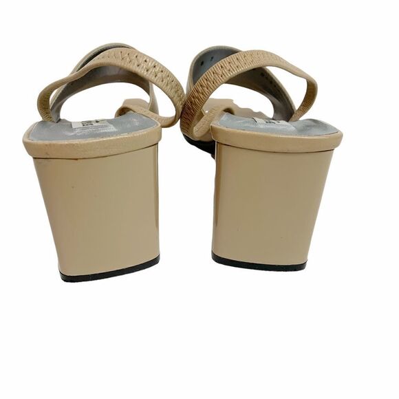 Excellent Bruno Magli Tam Leather Slingback Heel Sandal Size 7 - Picture 10 of 11